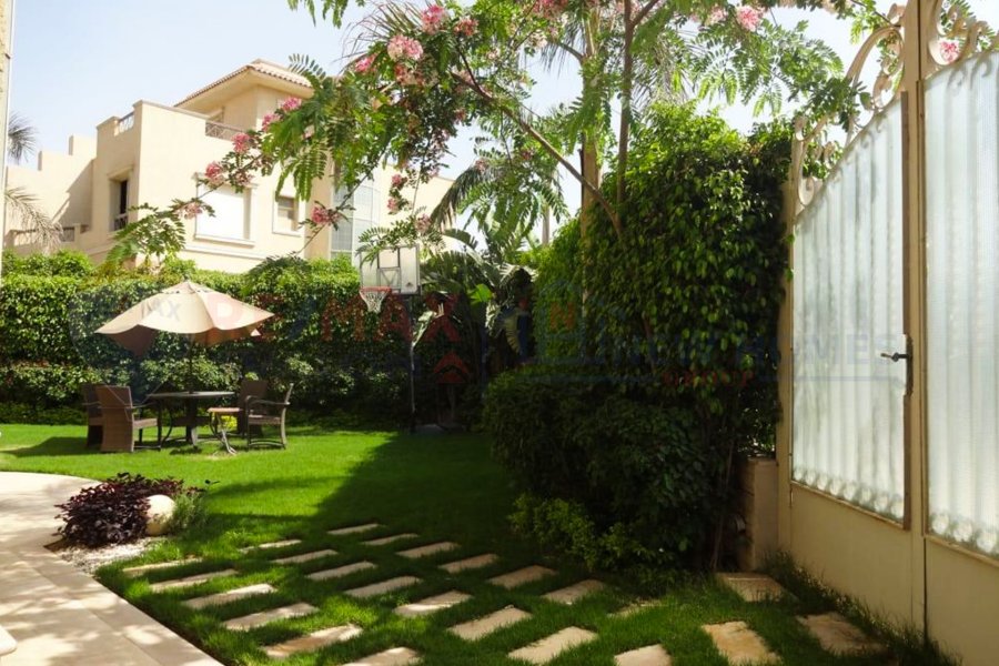 Twin house villa for sale (Flowers Park) Fifth settlement 420 m