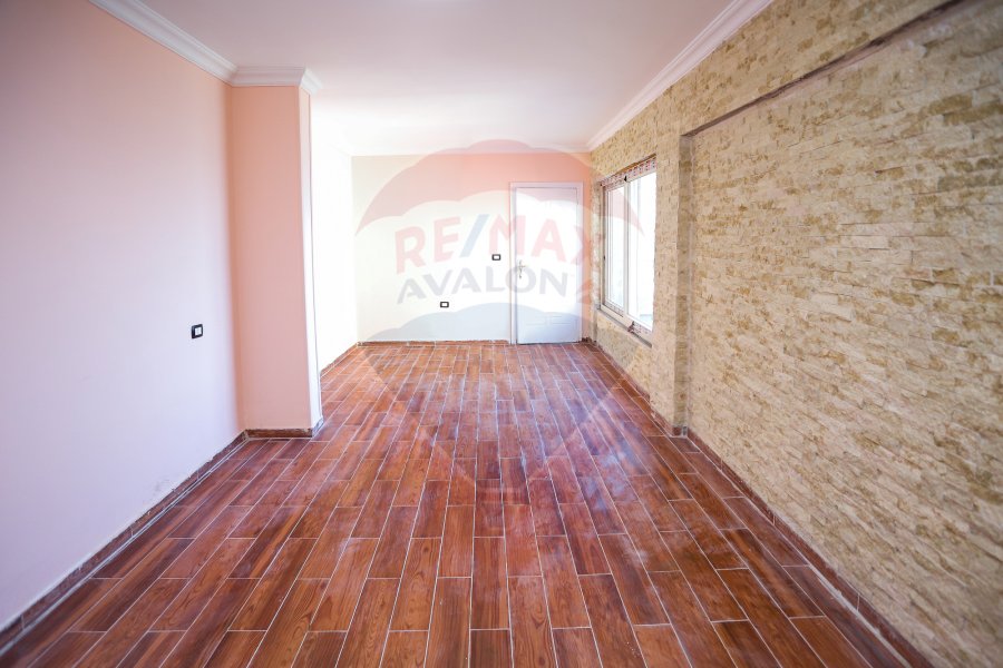 Apartment for sale 275 m ElSraya (num.1 Branched from the sea)