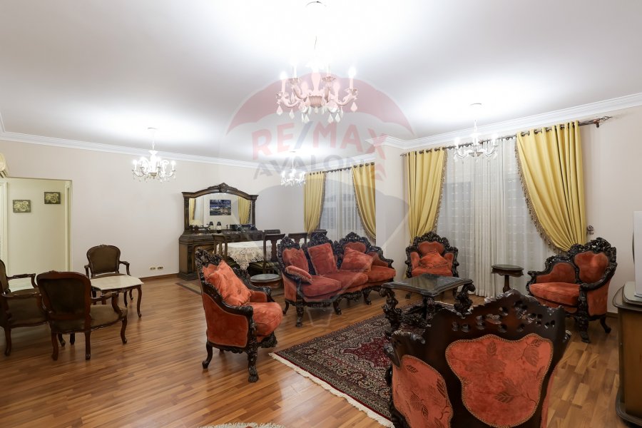 Furnished apartment for rent, 245 m, Laurent (Abdel Khaleq Tharwat Street)