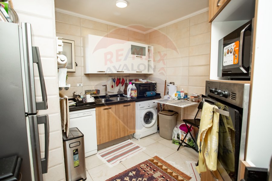 Apartment for sale 185 m Kafr Abdo (Ibrahim Sherif st. - brand building)