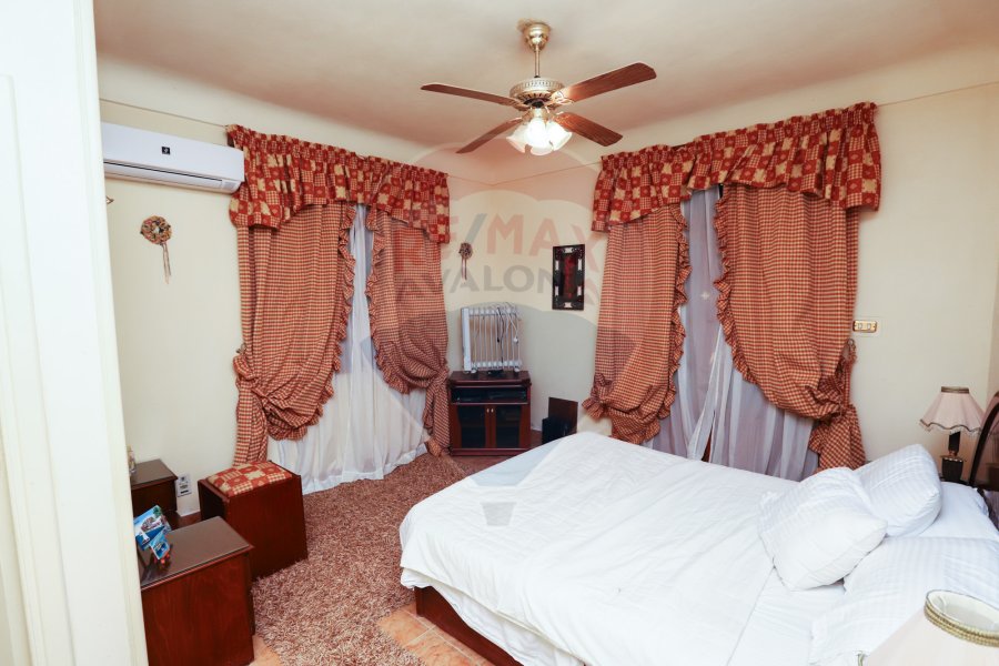 Furnished villa for rent 1,200 m King Mariot (next to Africana Hotel)