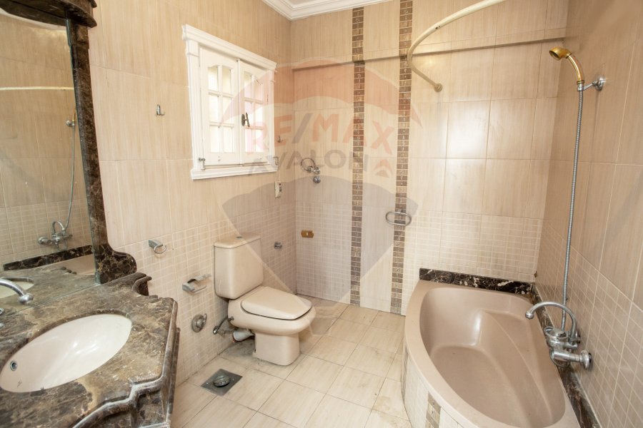 Apartment for sale 380 m Camp Shizar (Port Said Street)