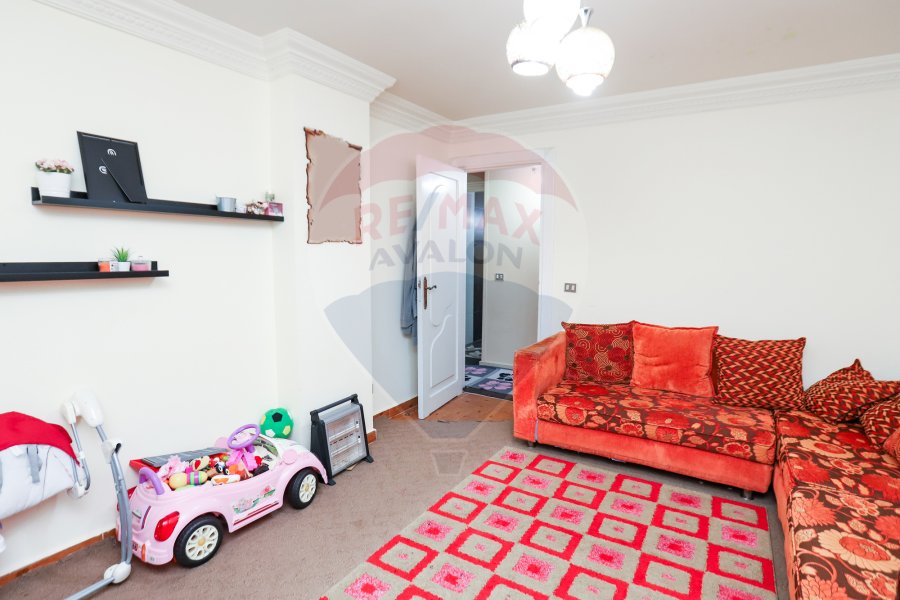 Apartment for sale 155 m Smouha (50's St.- Branshed from Moustafa Kamel St)