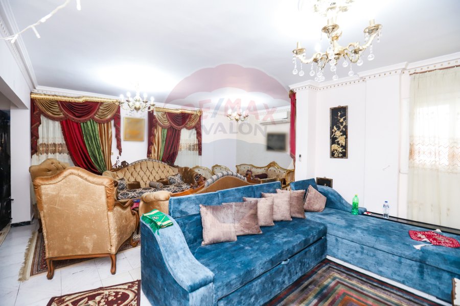 Apartment for sale 180 m Cleopatra ( Second Num from the Sea )