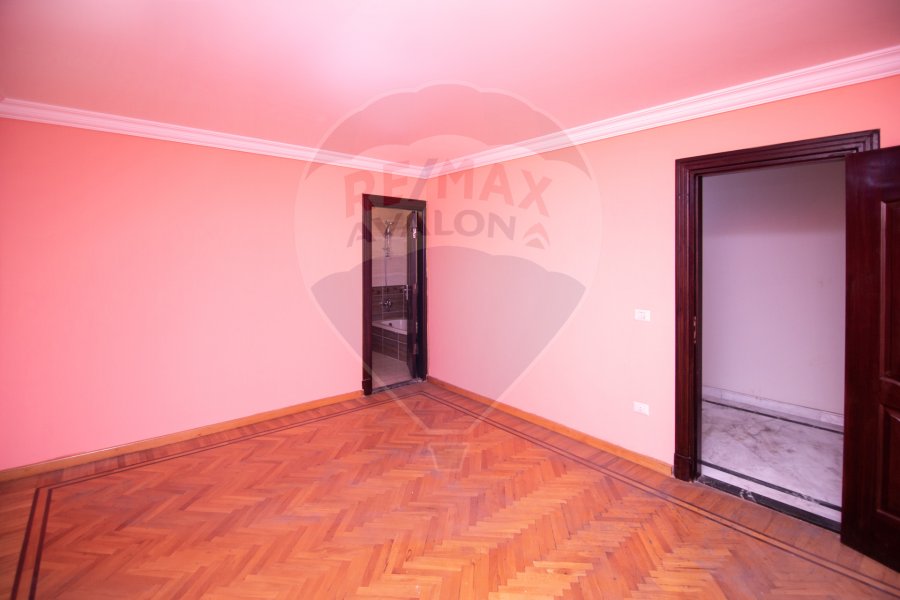 Apartment for sale 256 m Saba Pasha (Saraya Royal Plaza Towers)