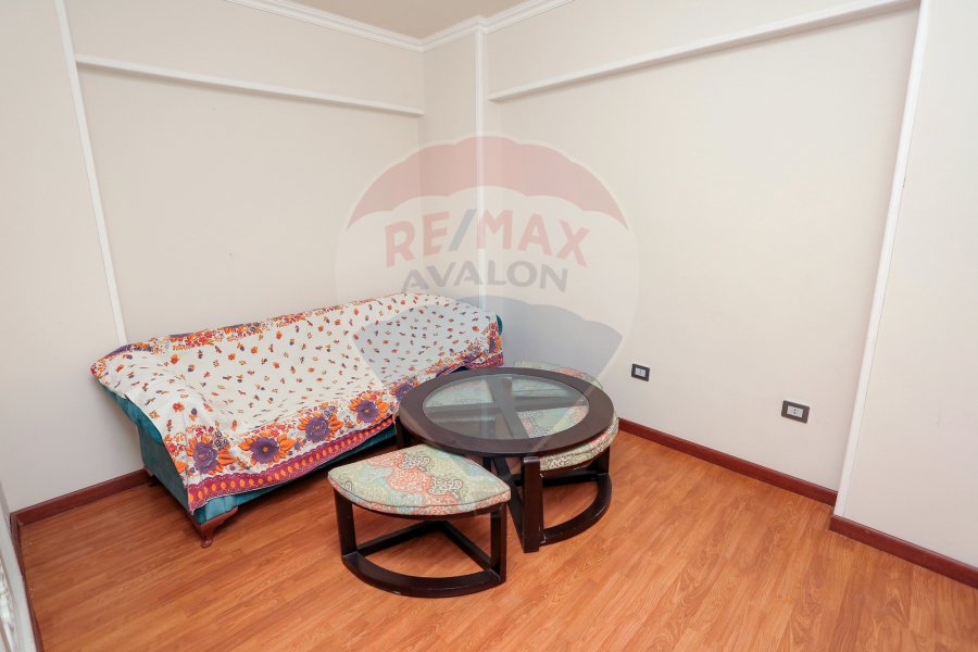 Apartment for sale 120 m Smouha ( In front of green plaza - El nasr st )