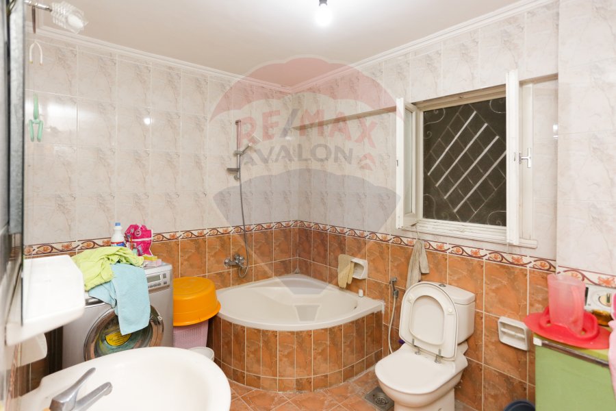 Apartment for sale 155 m Bolkley (Branched from Wingat - In front of Al Ahly Hospital)