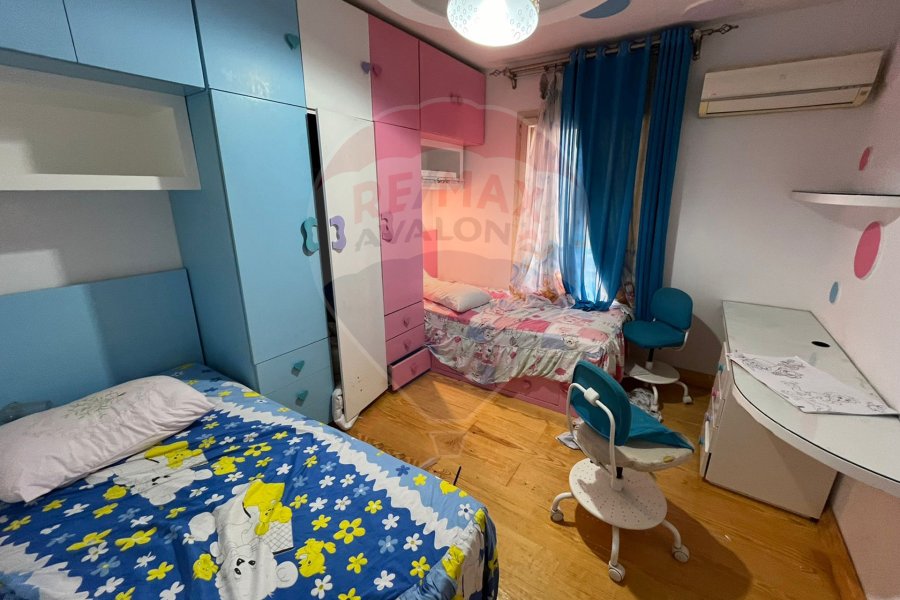 Apartment for sale 196 m Louran (Steps from Sharawy St. and the sea)
