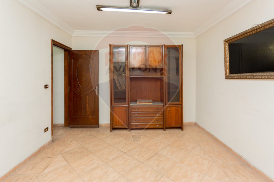 Administrative headquarter for sale 239 m Kafr Abdo (Amir El-Behar St)