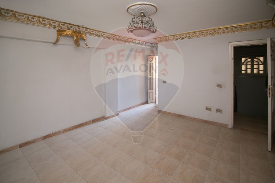 Duplex apartment for sale 250 m Gleem (branched from Zahran Rushdi Street)