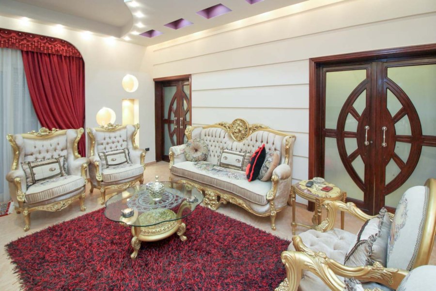 فيلا مستقلة للبيع 1050م بكومباوند العروبة (كينج مريوط ) ثلاثة أدوار