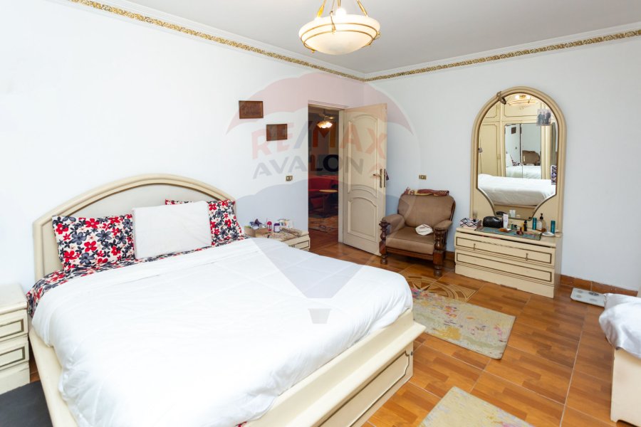 Apartment for sale 385 m Louran (Ibrahim Nossir St.)