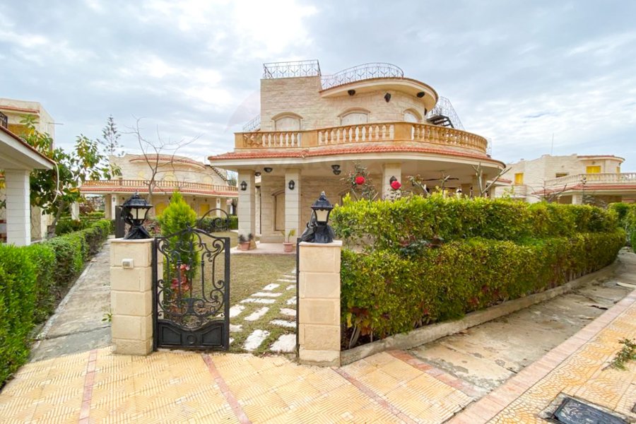 Villa for sale 340m NorthCoast (Sidi Kerir village for the armed forces )