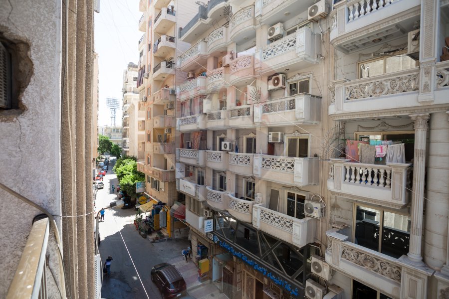 Furnished apartment for sale 240 m Al-Hay Al-Latiny (Steps from Fouad main St.)