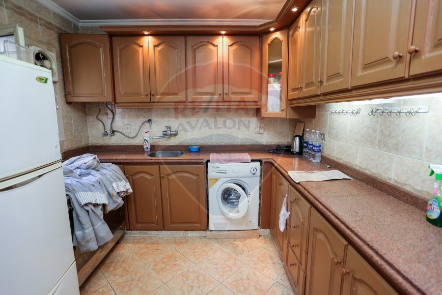 Luxury villa for sale 370 m King Mariout (steps from Borg El Arab International Airport)