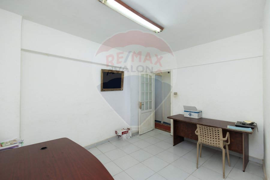 Administrative apartment for sale 165 m Miami (Galal Hammad St.)