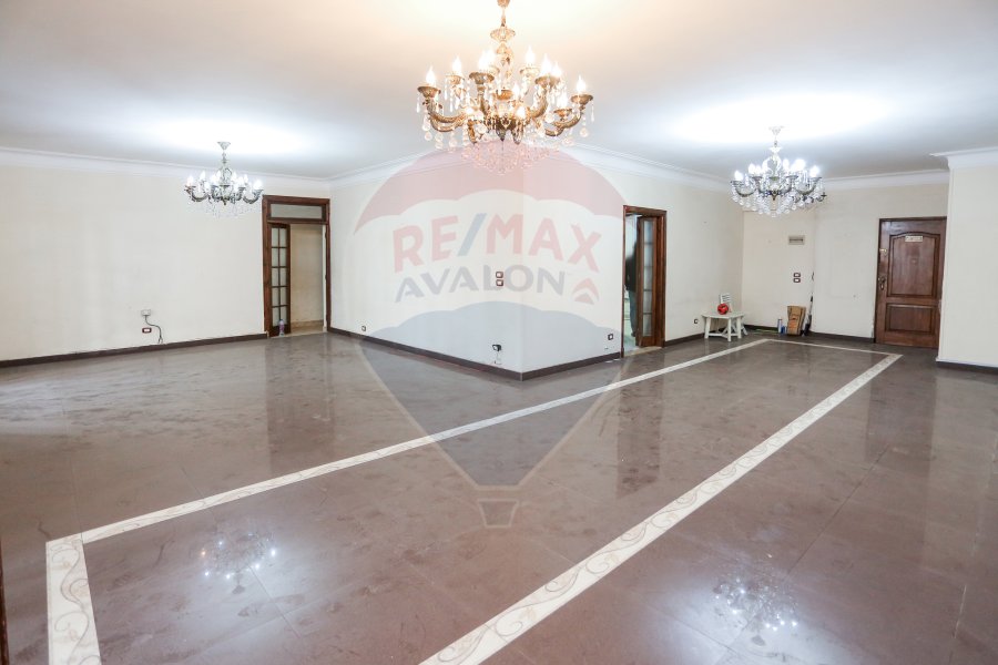 Apartment for Sale 265 m smouha (Bahaa aldin algatowry St.)