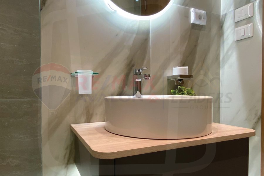Sky-Villa for sale 277 m Smouha SkyLine