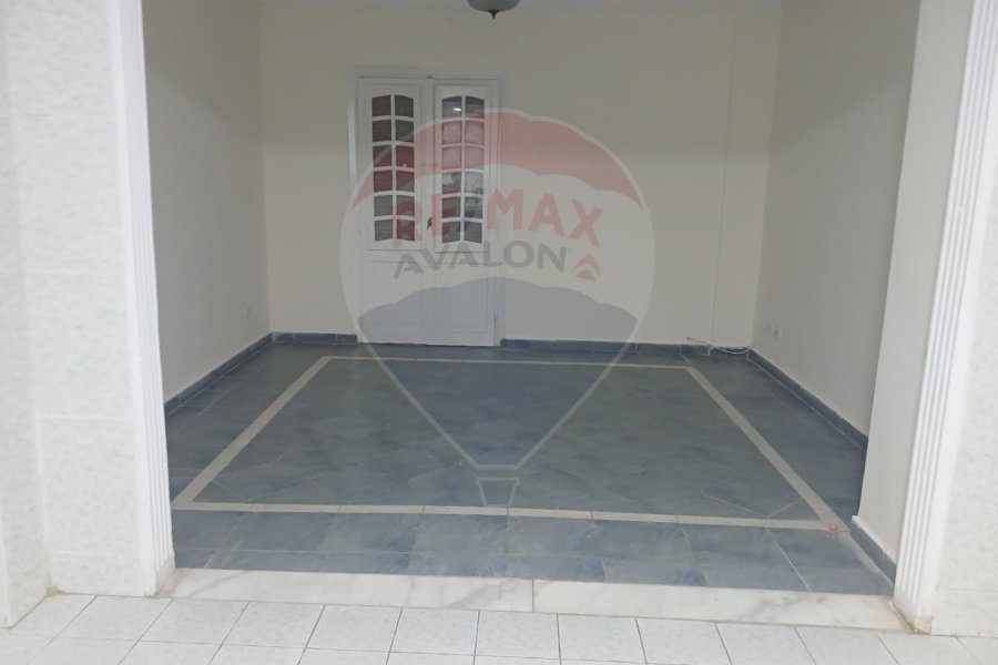 Apartment for rent 150 m San Stefano (El-Gaish Rd)