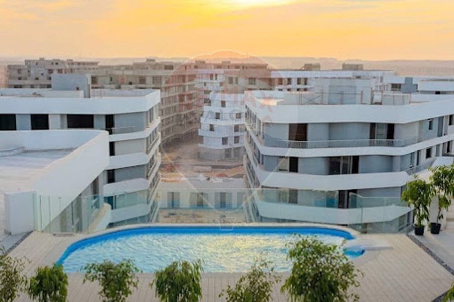 Apartment for sale in New Cairo (Bloom Mostakbal City)
