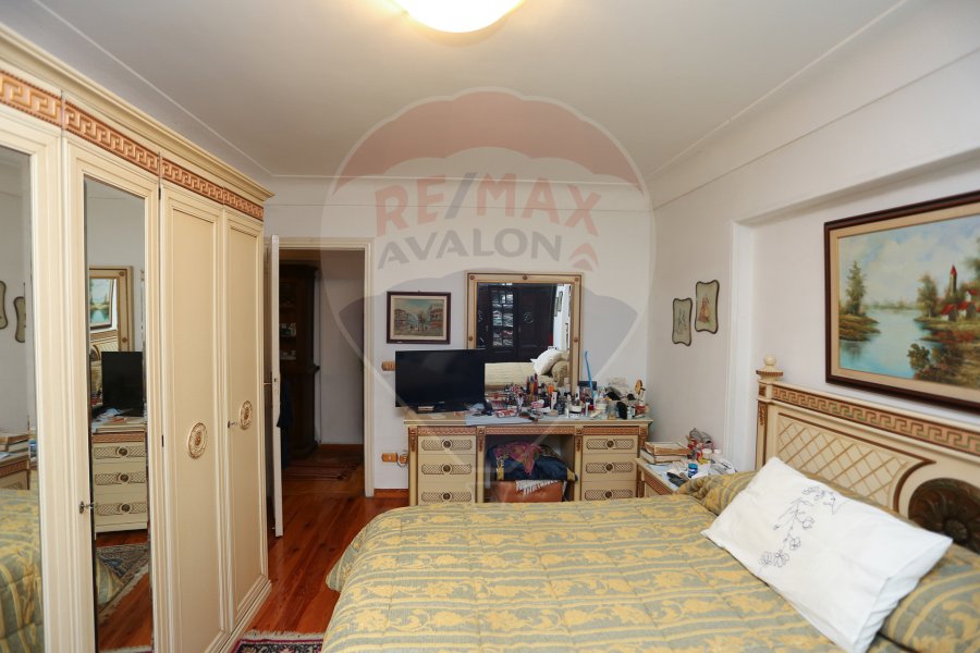 Apartment for sale 240 m Stanly (Ahmed Sabry St)