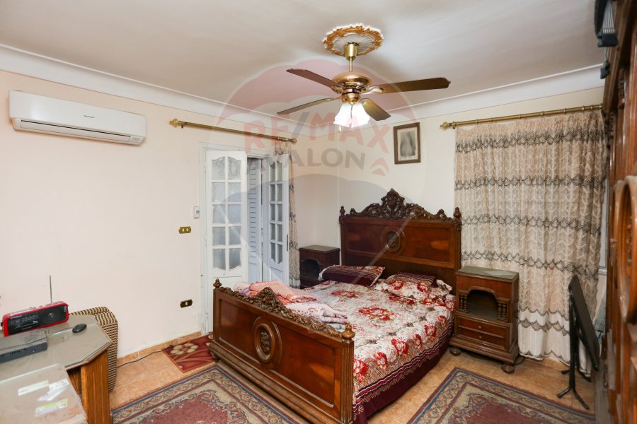 Apartment for sale 155 m Bolkley (Branched from Wingat - In front of Al Ahly Hospital)