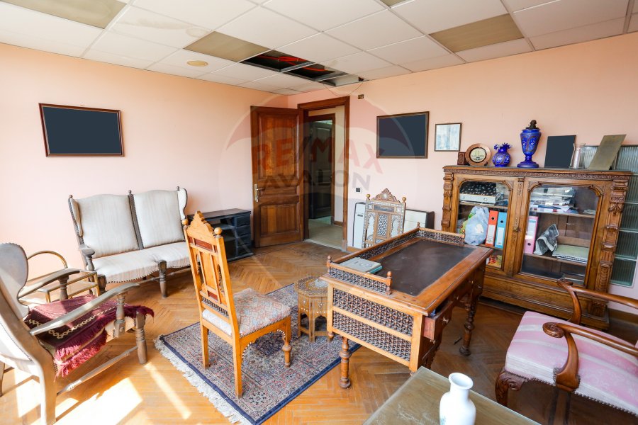 Administrative Apartment For Rent 175 m El Mansheya (Orabi Square)