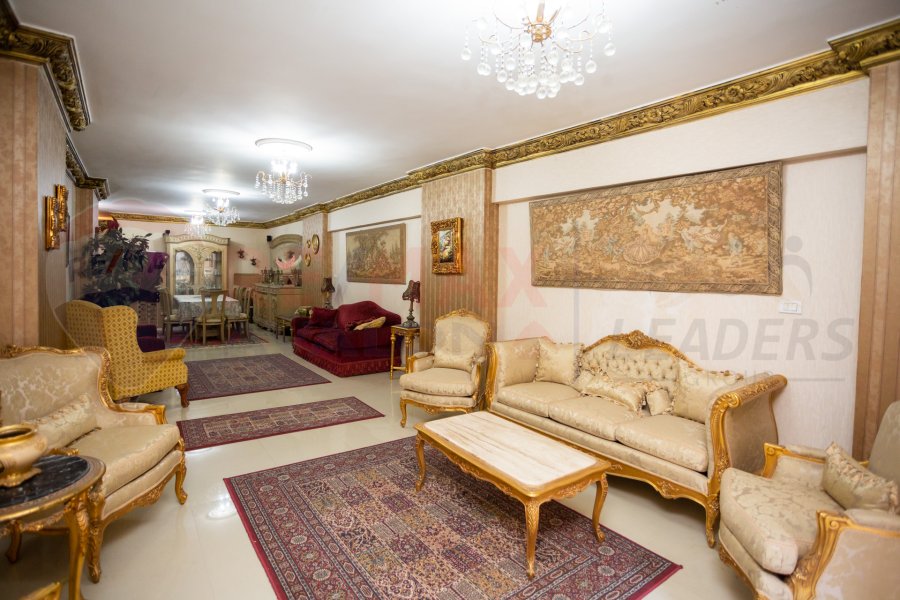 Apartment for sale 165 m Sporting (Tayba St.)
