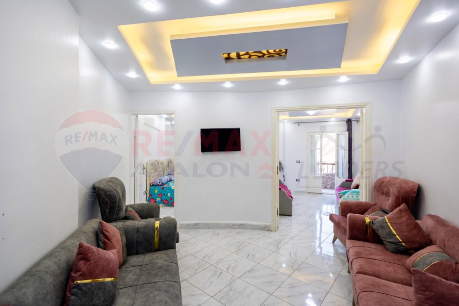Apartment for sale 85 m Sidi Bishr (directly on the sea)