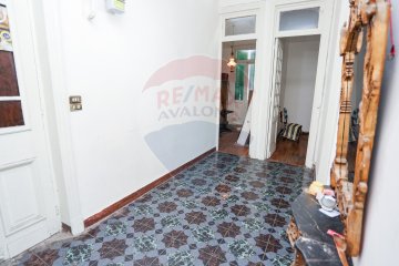 Apartment for sale 100 m Sporting ( Tannis St )