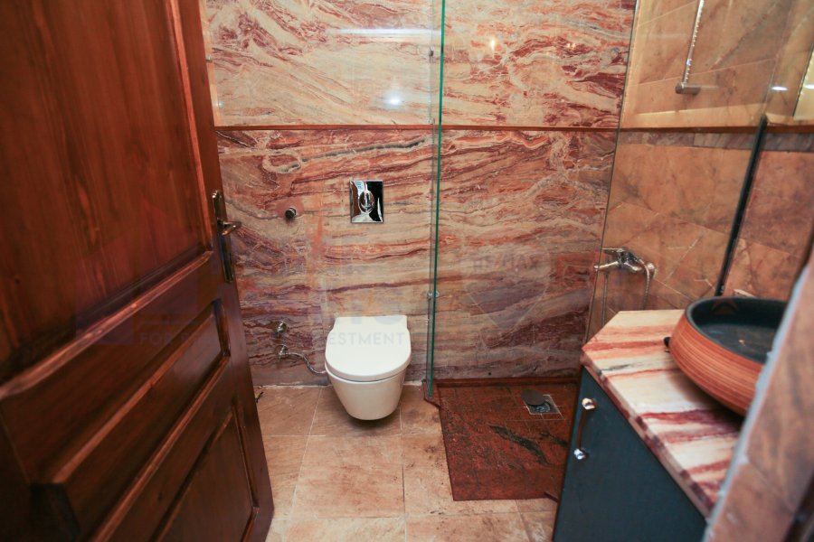 Twin house villa for sale 440 m King Mariout (Alex West)