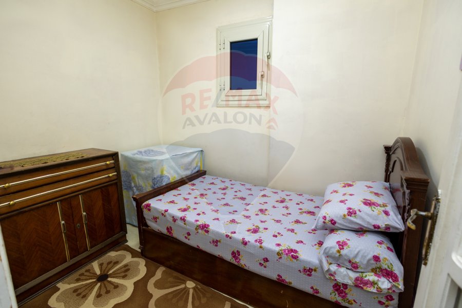 Apartment for sale 145 m Montazah (Al-Malik Hafny St.)