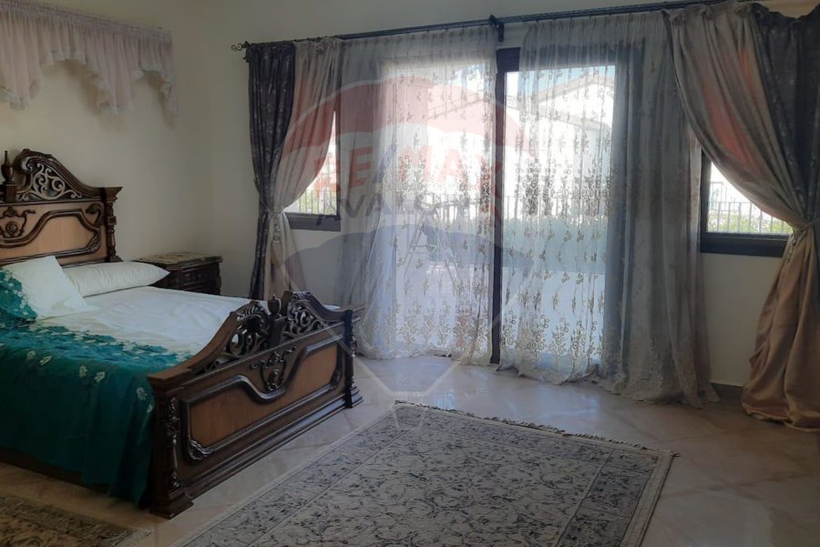 Stand alone villa for sale North Coast (Marassi - steps from club house and north beach - model v1)