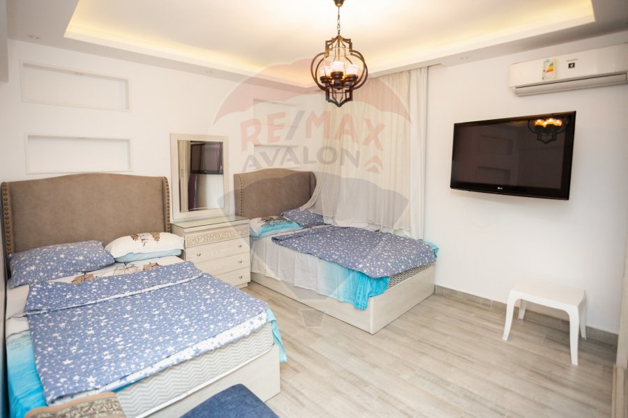 Duplex apartment for sale 150 m + 49 m terrace, Laurent (El Geish Road)