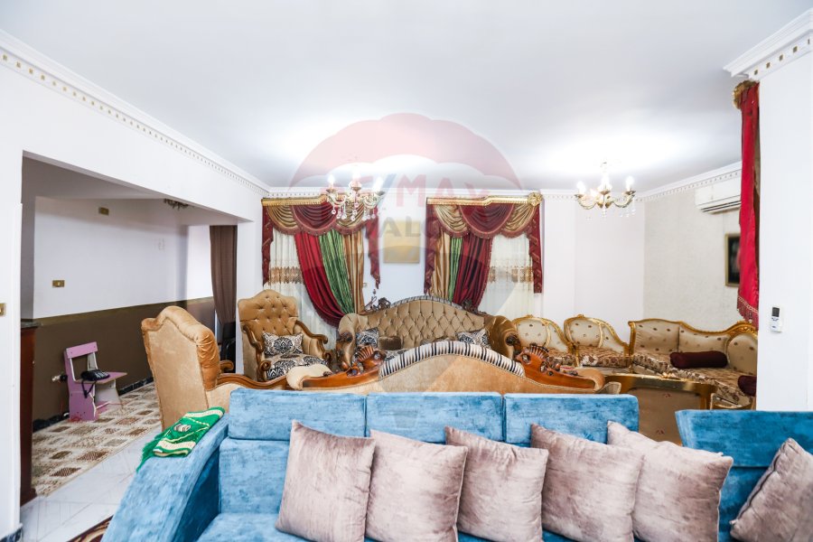 Apartment for sale 180 m Cleopatra ( Second Num from the Sea )