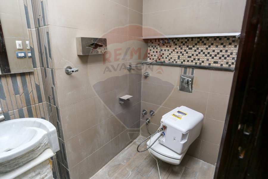 Administrative headquarters for rent 200 m Al Shatby (El Gamaa Bridge St)