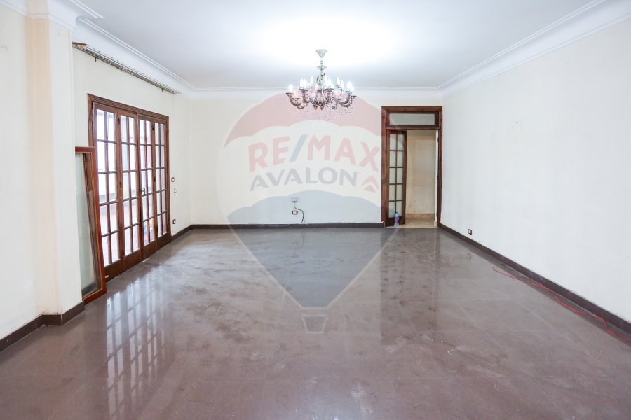 Apartment for Sale 265 m smouha (Bahaa aldin algatowry St.)
