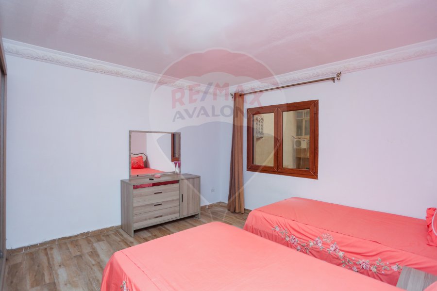 Apartment for sale 207 m Gleem (Near to the sea)