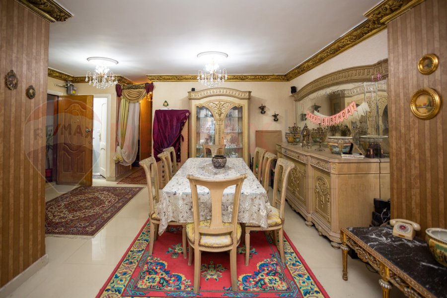 Apartment for sale 165 m Sporting (Tayba St.)