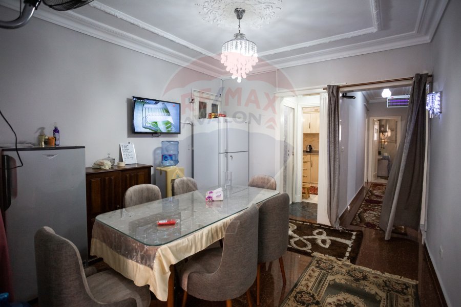 Apartment for sale 200 m Gleem (Near the Jewelry Palace)