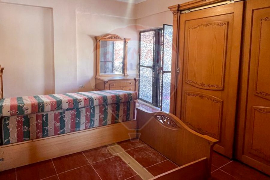 Stand alone villa for sale (Heliobeach) 700 m