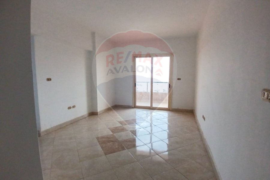 Apartment for sale 100 m El Montaza (Royal Plaza Towers)