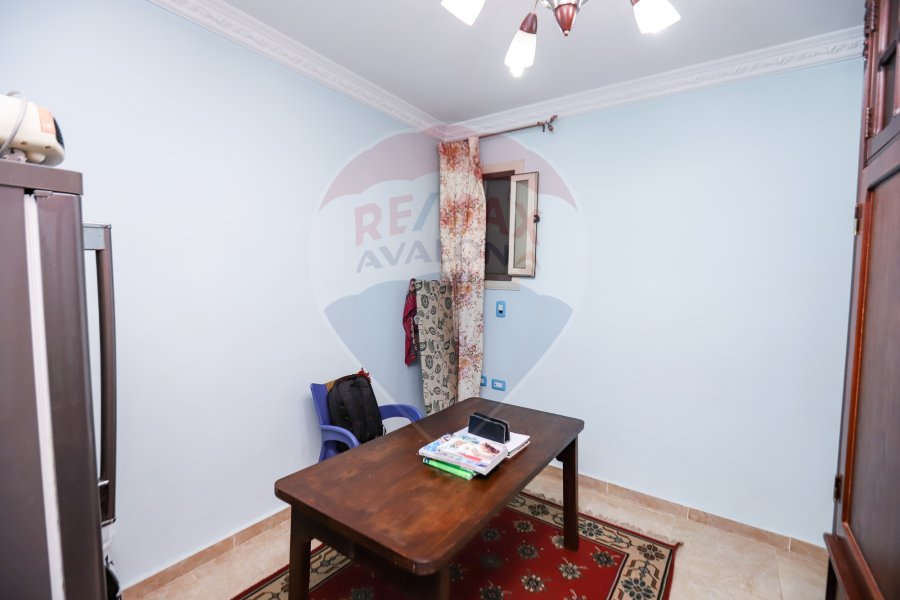 Apartment For Sale 200 m Elsaraya (Steps From Khaled Ebn Elwaleid St.)