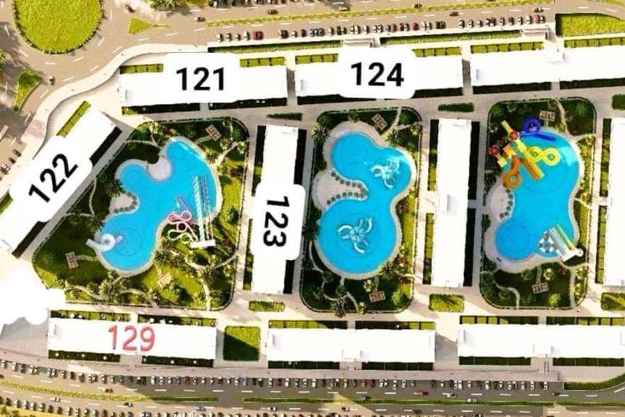 Ground floor chalet with garden for sale (Porto Golf) 60 m
