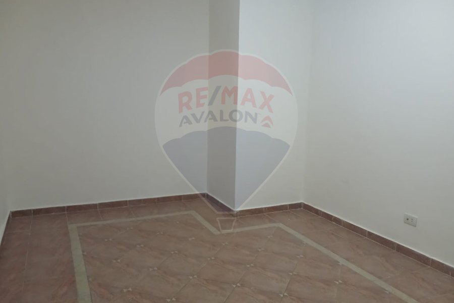 Apartment for rent 150 m San Stefano (El-Gaish Rd)