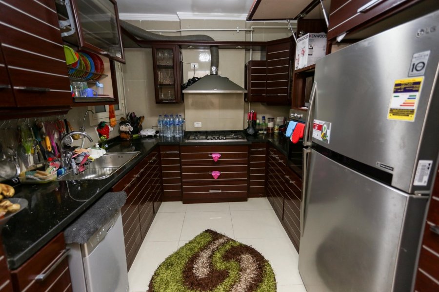 شقة للبيع 160م سموحة (ش زكى رجب الرئيسى)