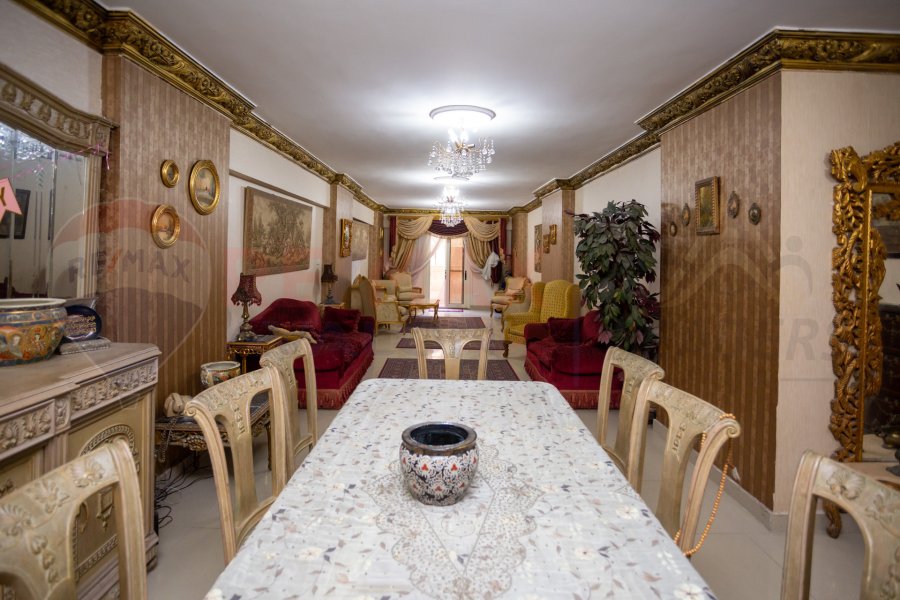 Apartment for sale 165 m Sporting (Tayba St.)