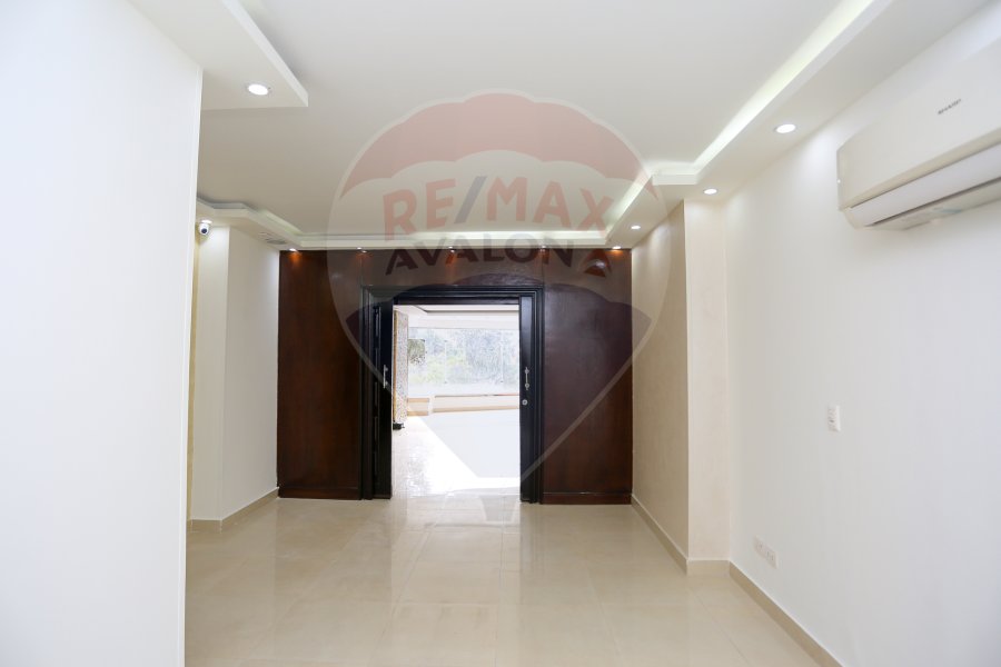 Administrative headquarters for rent 200 m Al Shatby (El Gamaa Bridge St)