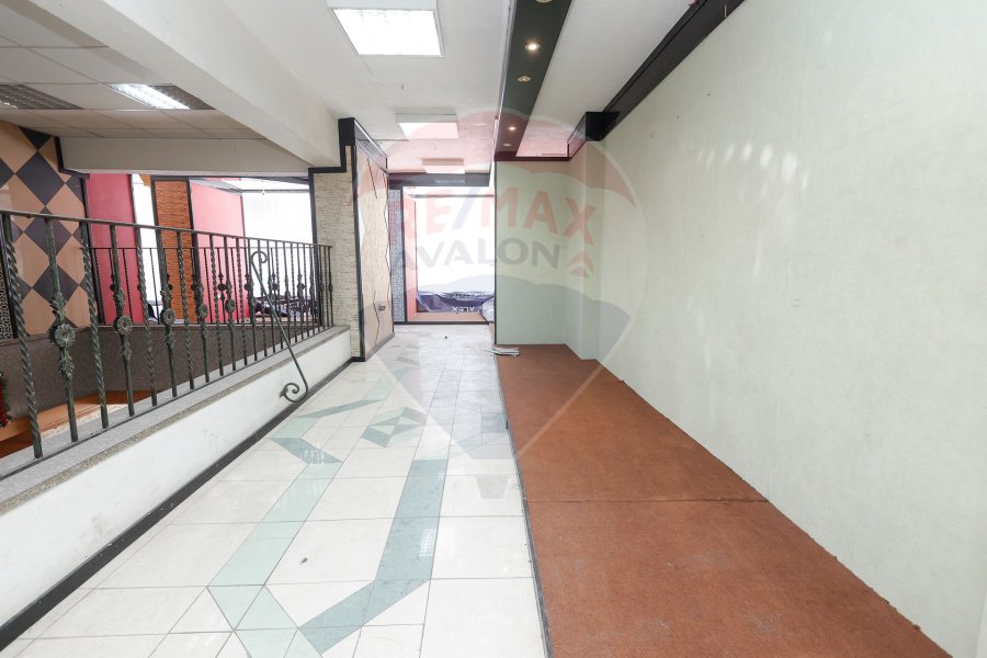 محل + ميزان للبيع 345 م  سموحة (بجوار الهلال الاحمر و مستشفى الاندلسية)