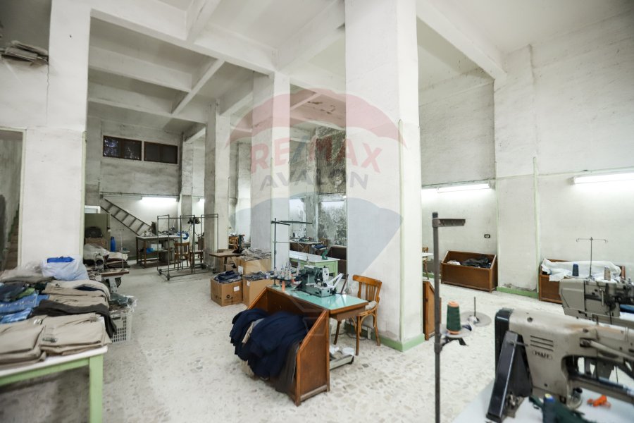 Duplex Clothes Factory for sale or Share 180 m Sidi beshr - ( Steps from the station )